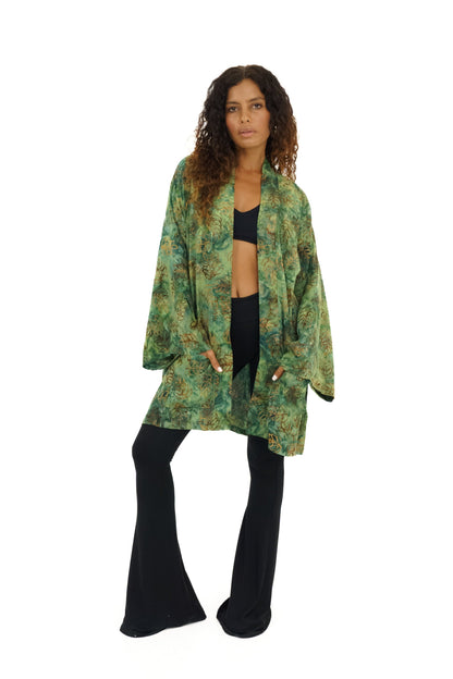 Kurzer Green-Leaves handmade Kimono